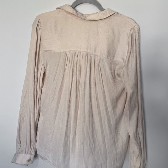 Cream Blouse - Picture 5 of 5